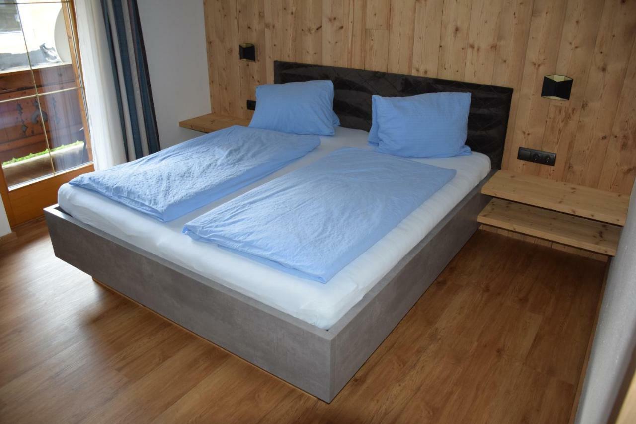 Haus Stefan Apartamento Neustift im Stubaital Exterior foto